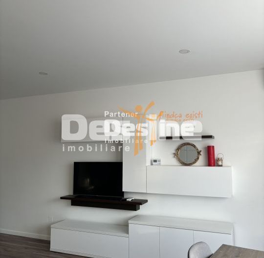 Apartament 2 camere - etaj 2, cu lift, mobilat si utilat complet, decomandat - Poză 3