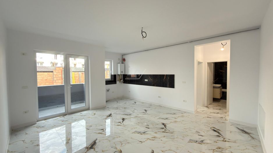 Bloc la asfalt. Etaj 1. Loc de parcare. - Poză 1