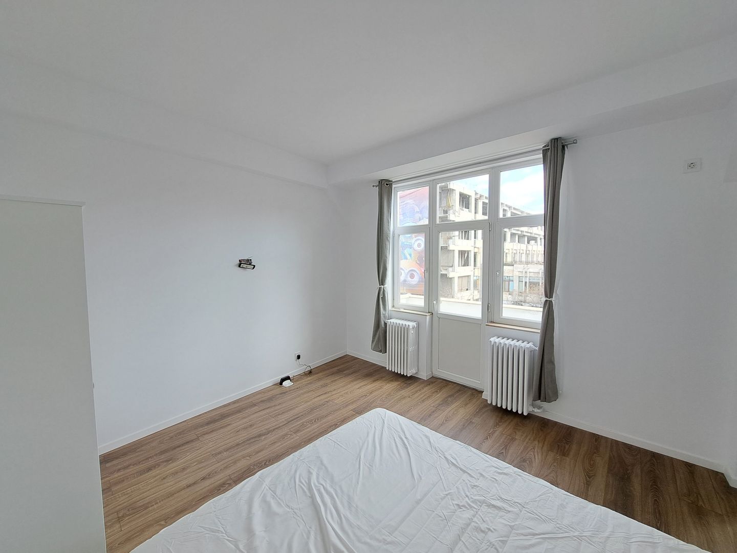 Apartament cu 3 camere 98,59 mp in zona Unirii - Poză 4