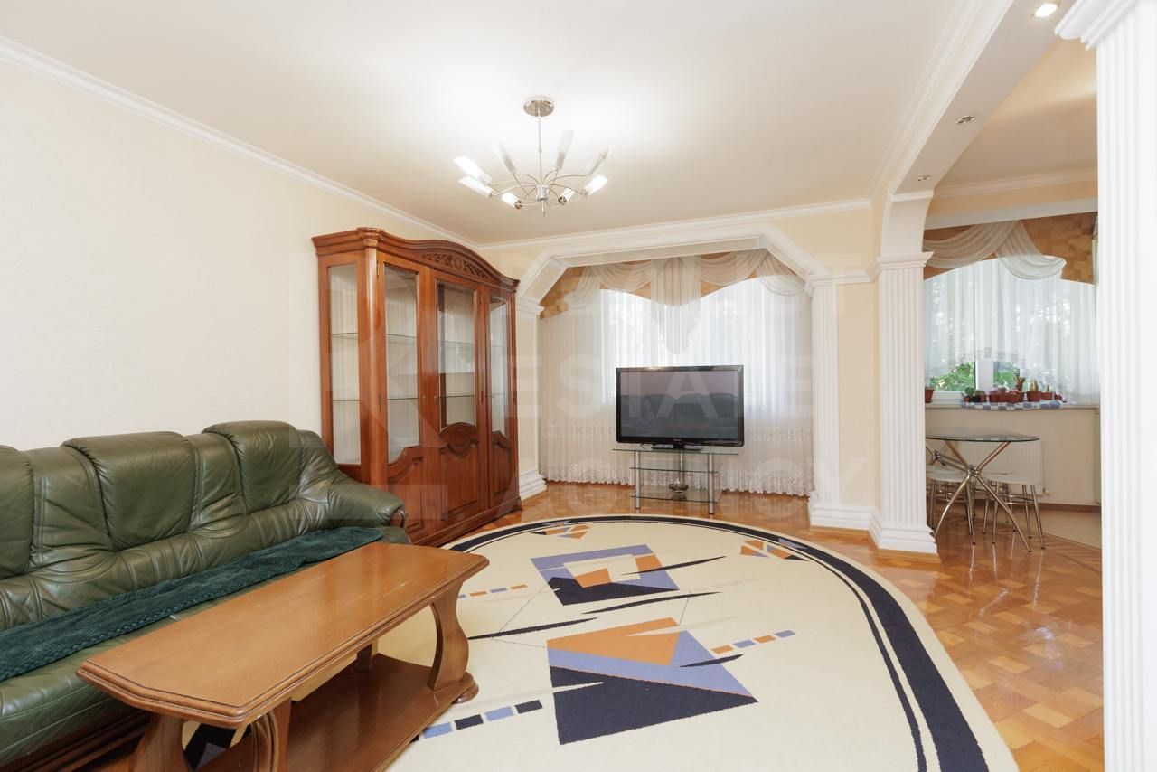 Vânzare, apartament, 3 camere, str, Vasile Lupu, Buiucani - Poză 3