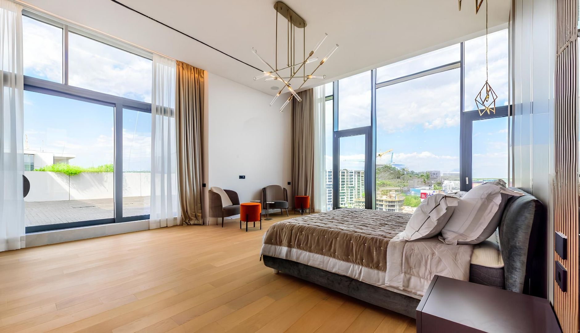 Luxury 4 room penthouse in One Herastrau Towers - Poză 13