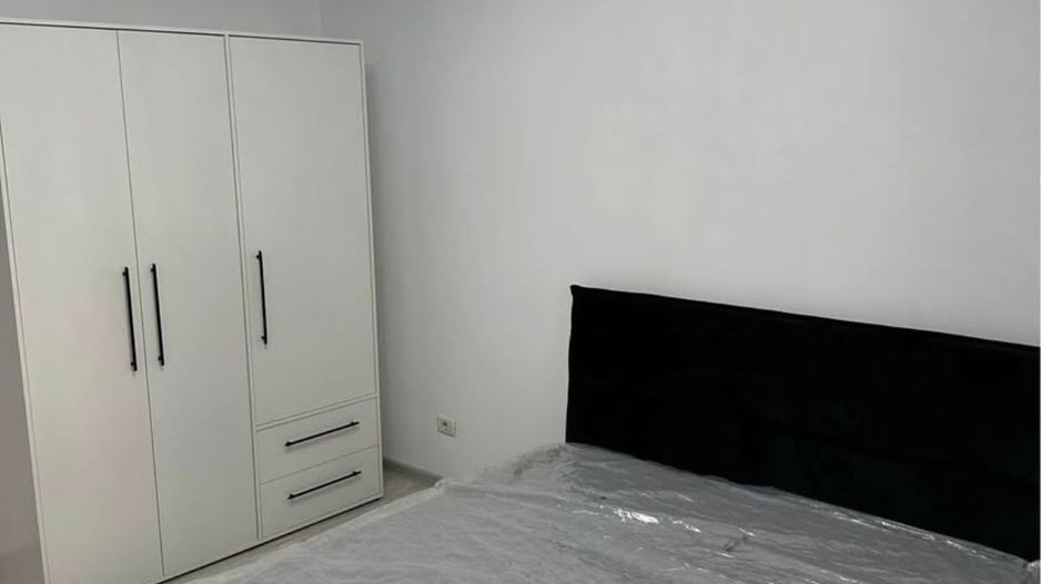 AP. 2 CAMERE MARULUI, CENTRALA, BLOC NOU, MOBILAT/UTILAT MODERN - Poză 4