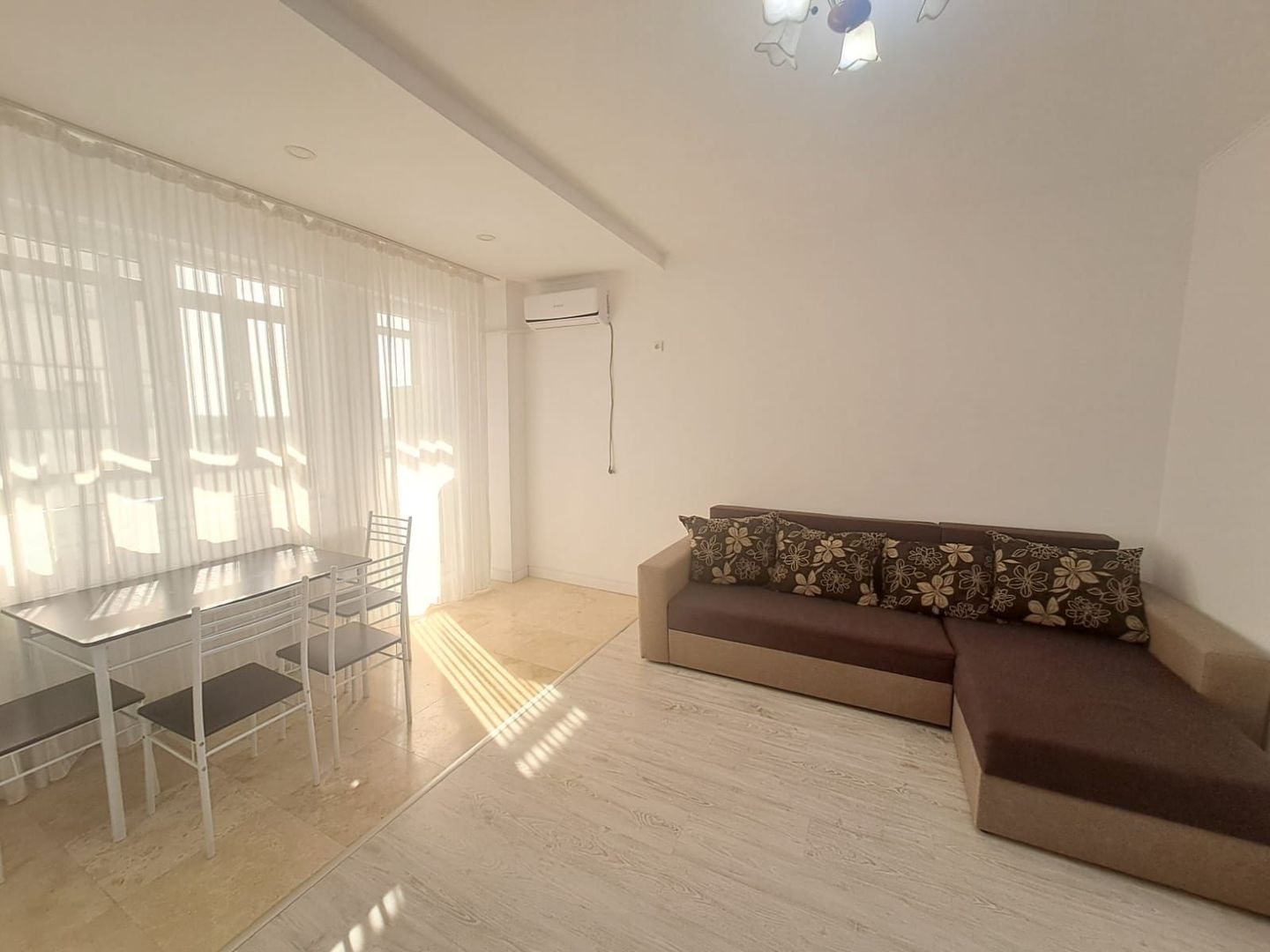 Garsonieră B-dul Timisoara Complex Avangarde Grande Village - Poză 6