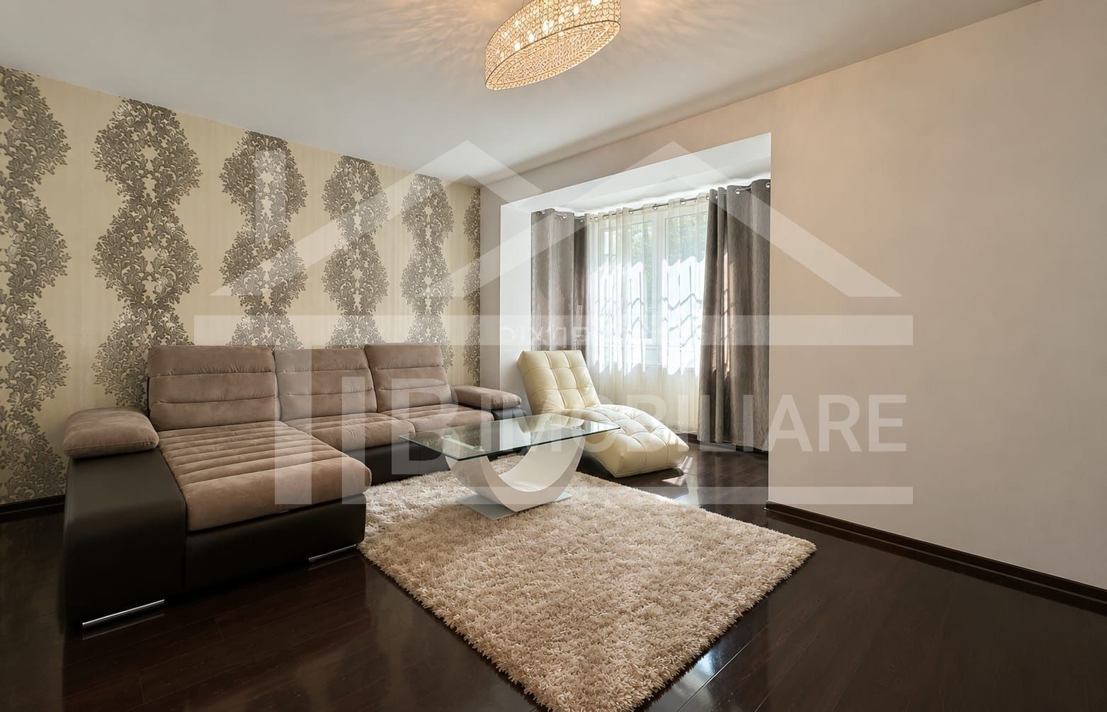 Apartament cu 3 camere, 85mp, Zona Tudor - Poză 1