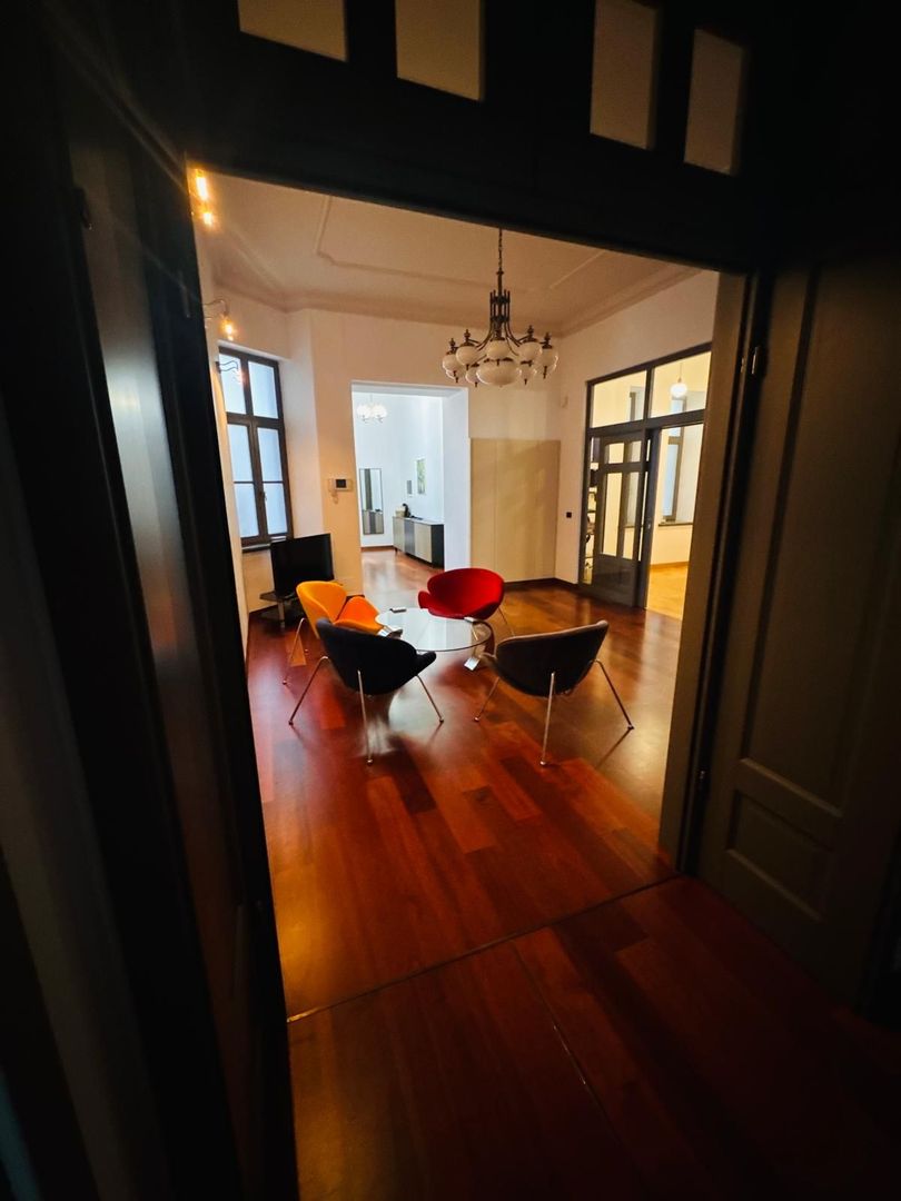 Apartament Deosebit in Piata Unirii - Poză 4