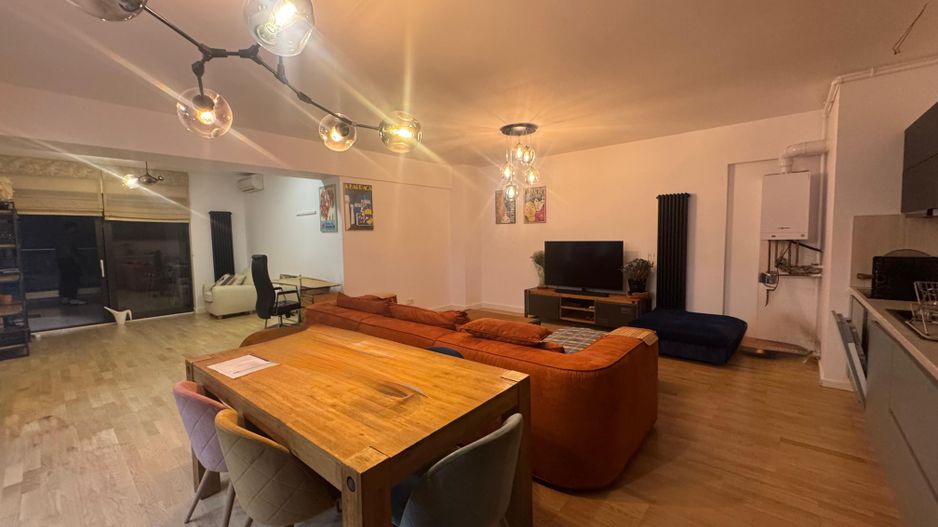 2 camere || LOC DE PARCARE || UPGROUND - Poză 1