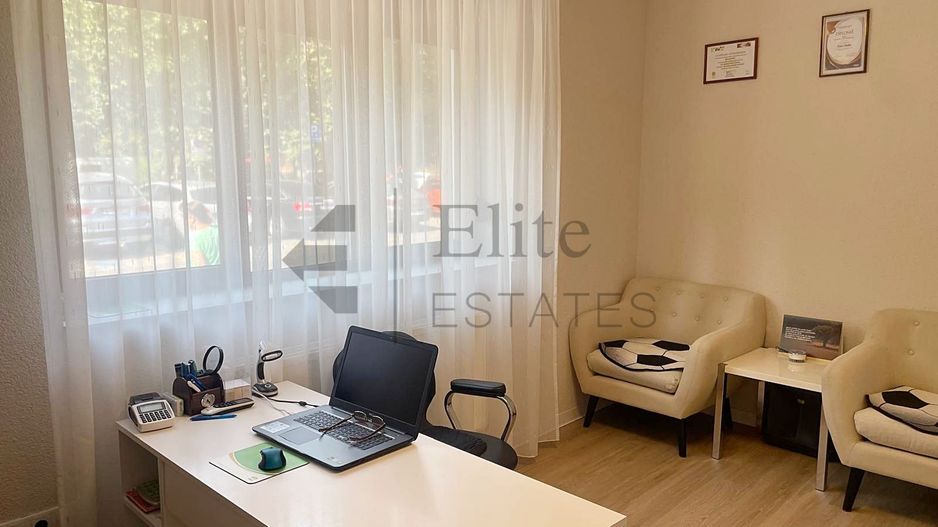 Casa cu 4 camere central in Oradea - Poză 17