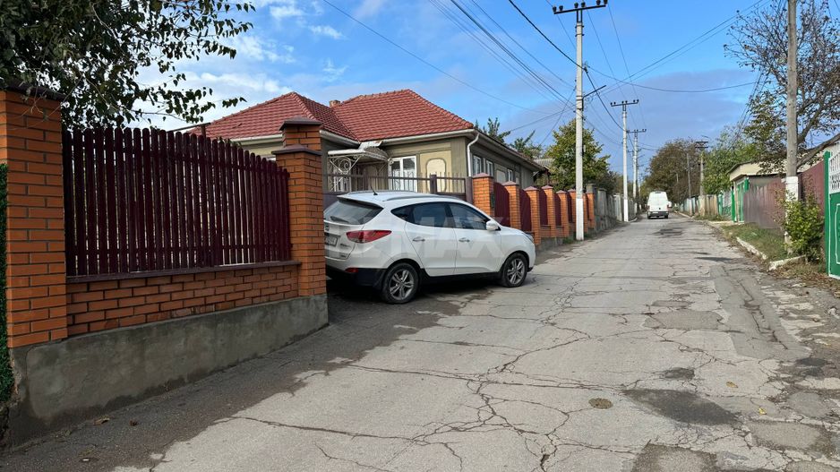 Casă  + teren 10 ari Ghidighici, str. Ștefan cel Mare și Sfânt – Ultracentral - Poză 9