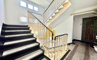 Vânzare apartament cu 2 camere 52 m.p. în Pod Roș - Poză 16