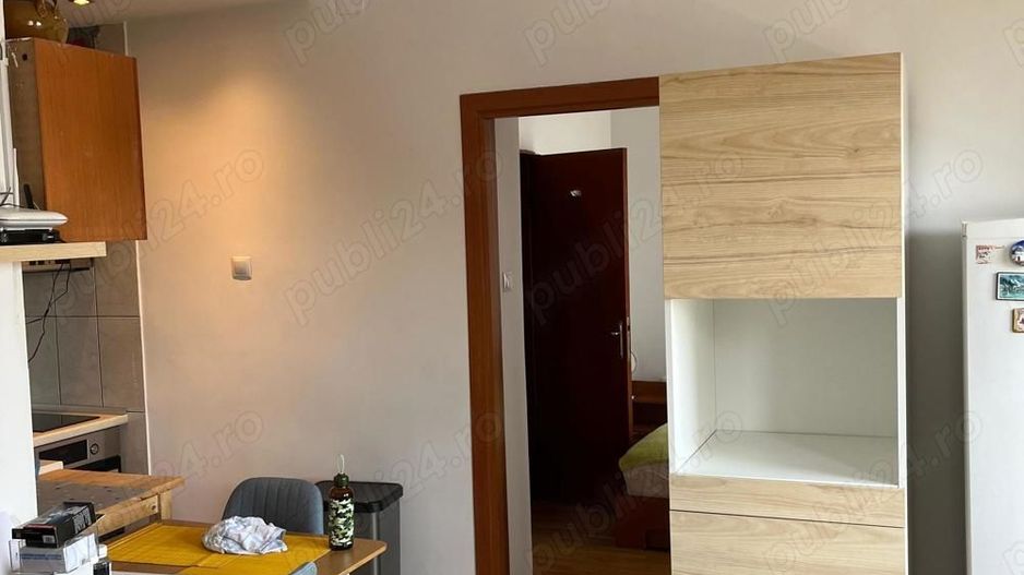 Vanzare Apartament 2 camere , etaj 3, centrală, mansardă și boxă - Cotroceni - Poză 5