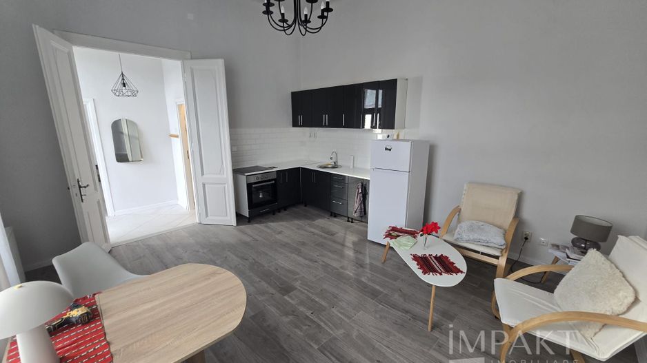 Apartament cu 3 camere zona Tribunal centru Cluj Napoca - Poză 1