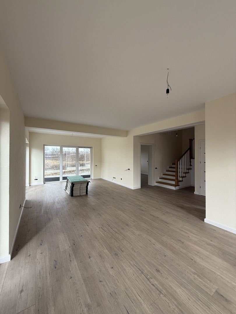 Casă de vânzare în Viile Sibiului – Confort și calitate premium! - Poză 12