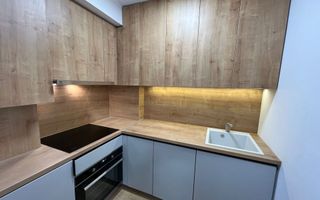 Garsoniera moderna, renovata, cu vedere panoramică – Parcul Tractorul, Brașov - Poză 8