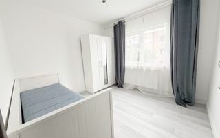 Inchiriere Apartament 3 camere decomandat Trivale - Poză 4