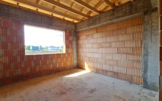 Casa individuala 15 minute de capitala, zona linistita - Poză 7