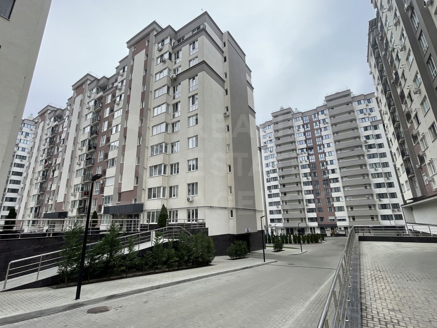 Vânzare, apartament, 3 camere+living, bd. Mircea cel Bătrân, Ciocana - Poză 1