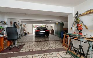 Vilă excepțională cu lift, piscina și teren de 1000 mp | VOLUNTARI - Poză 19