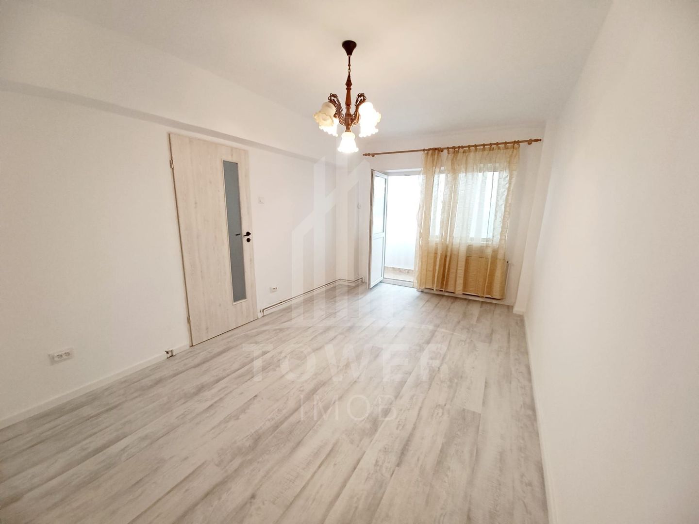 Apartament 2 camere de vânzare | Zona Ștrand - Poză 1