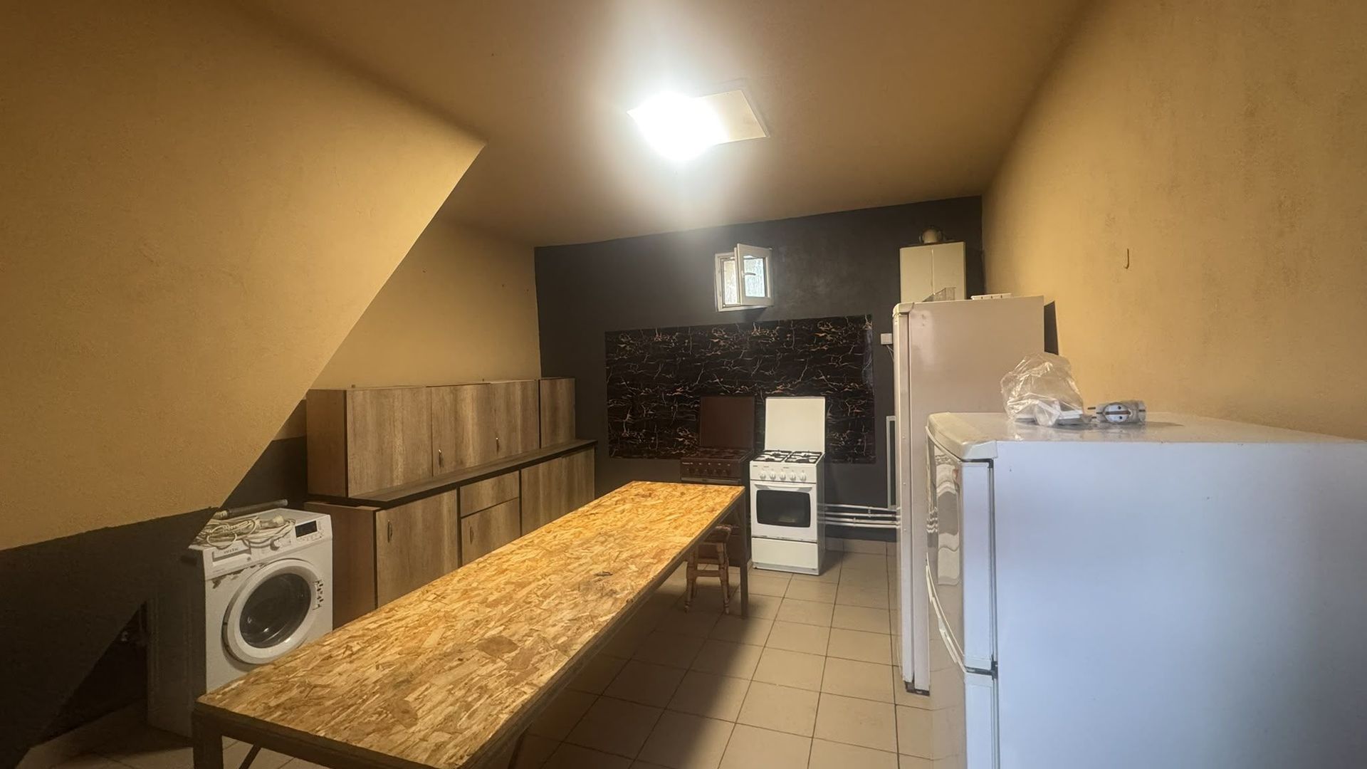 Casa de inchiriat 15 locuri cazare angajati, muncitori Micalaca Arad - Poză 7