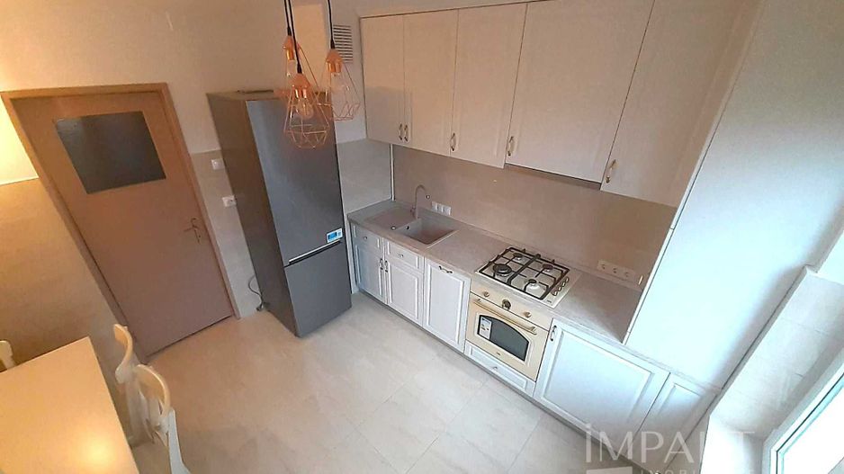 Apartament de inchiriat exclusivist 3 camere în Andrei Mureșanu - Poză 6