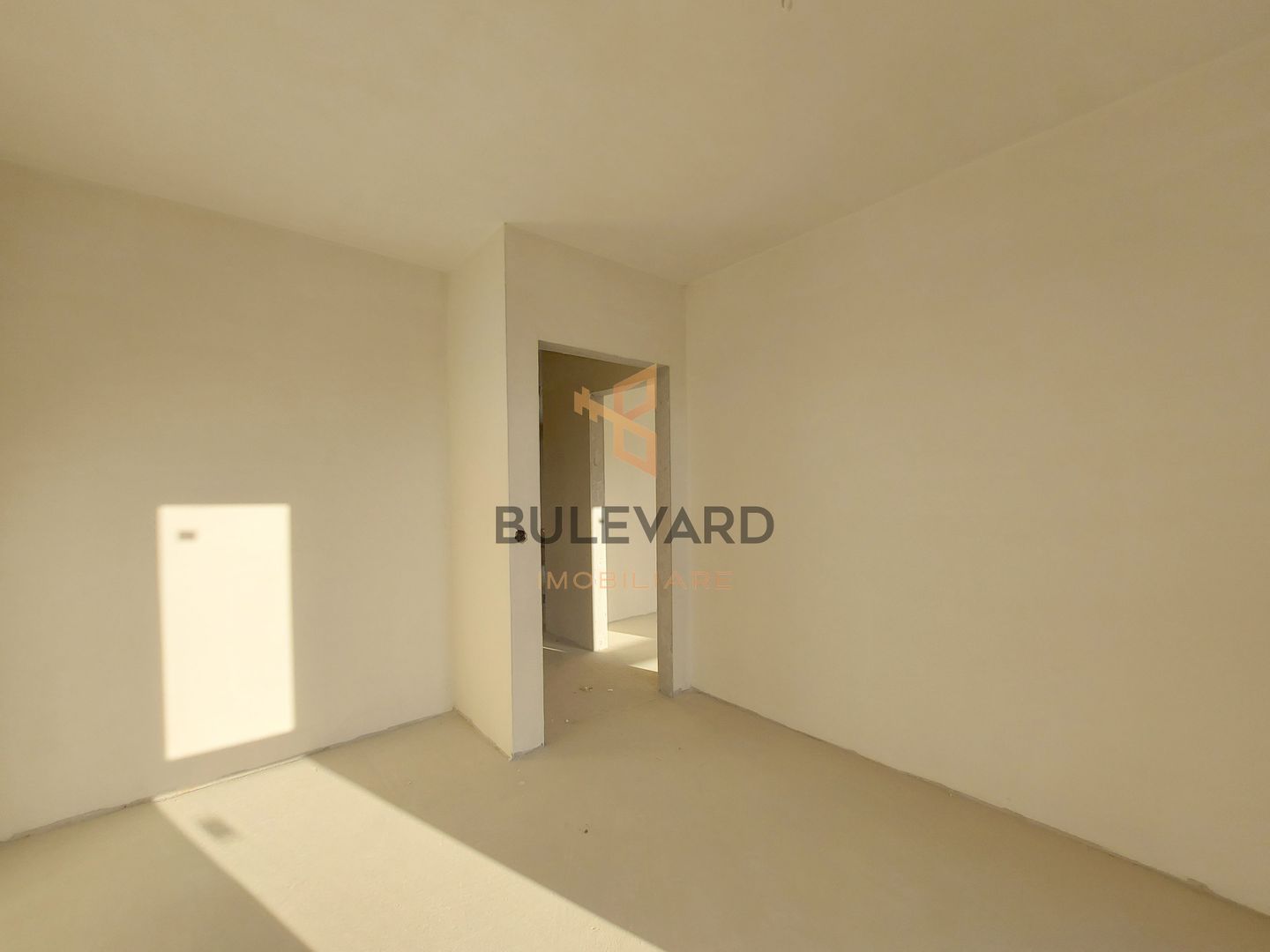 Apartament cu 3 camere/66 mp/zona Eroilor! - Poză 6