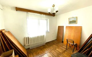 De vânzare apartament cu 3 camere decomandat, zona Capăt 1 - Poză 2