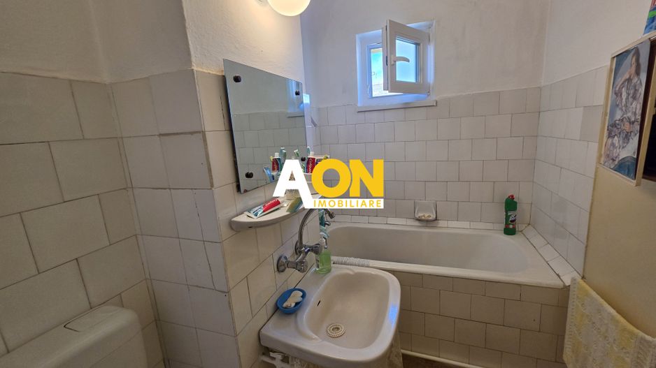 Apartament 2 camere, semidecomandat, zona Closca - Poză 4