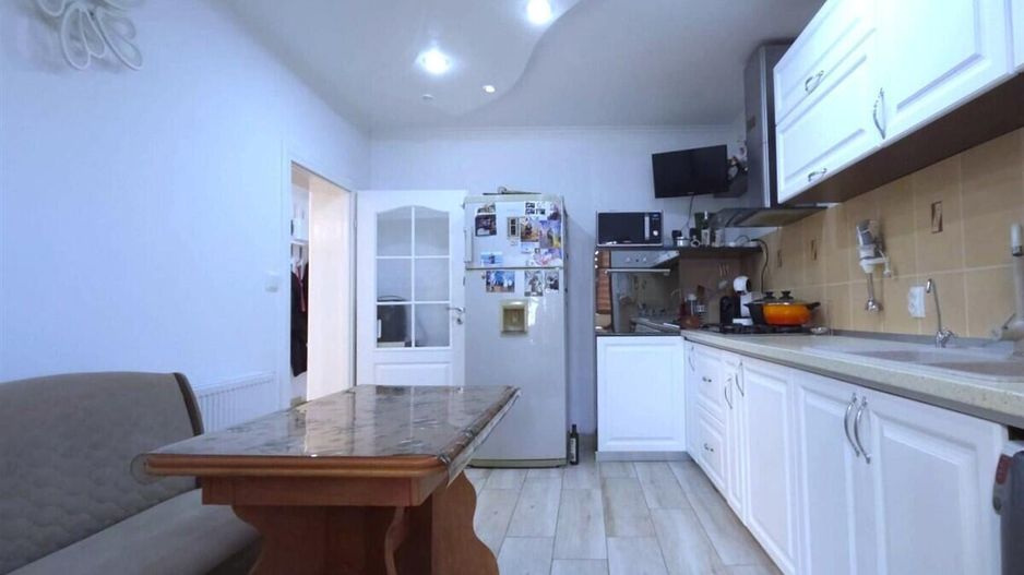 Techirghiol - Centru, casa tip duplex P+M, lot 293 mp si 154 mp utili! - Poză 10