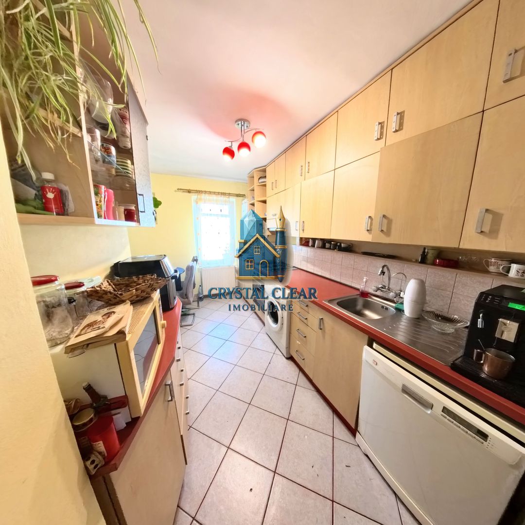 Apartament 3 camere - cartierul Unirii, str. Decebal - Poză 7
