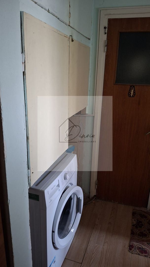 Apartament 4 camere de vanzare Titan Ozana I etaj 4/4 - Poză 5