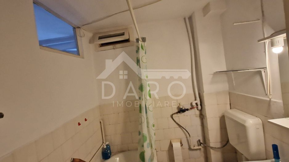Apartamen pe Cornisa,  aproape de UMF - Poză 5