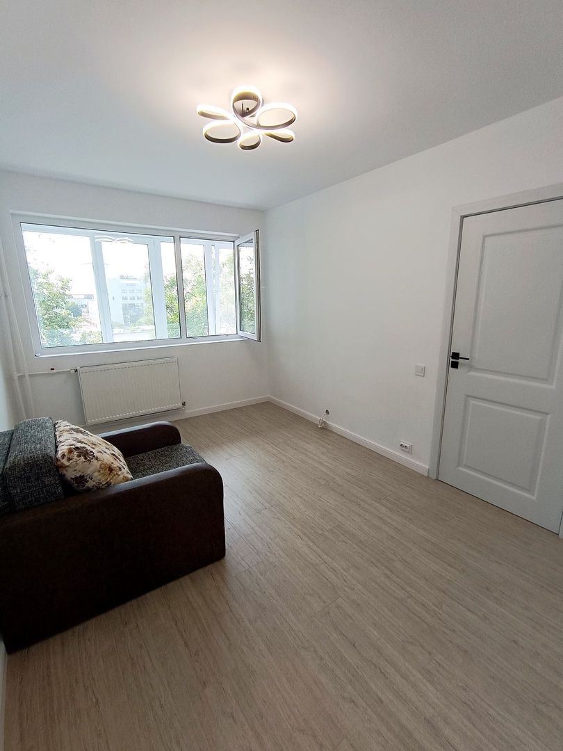 Apartament 2 camere 1 Mai - Poză 3