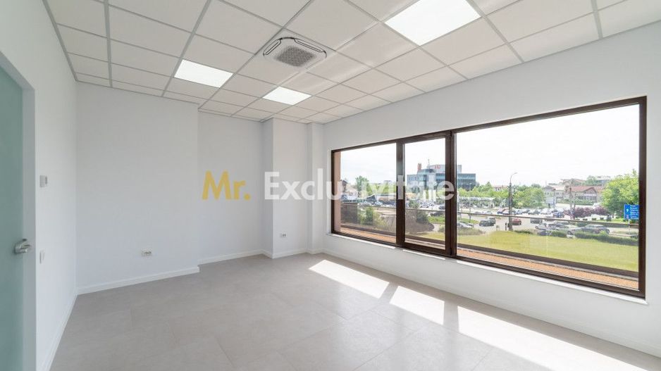 Spațiu comercial generos – 160 mp – poziție premium pe Craiovei! - Poză 5