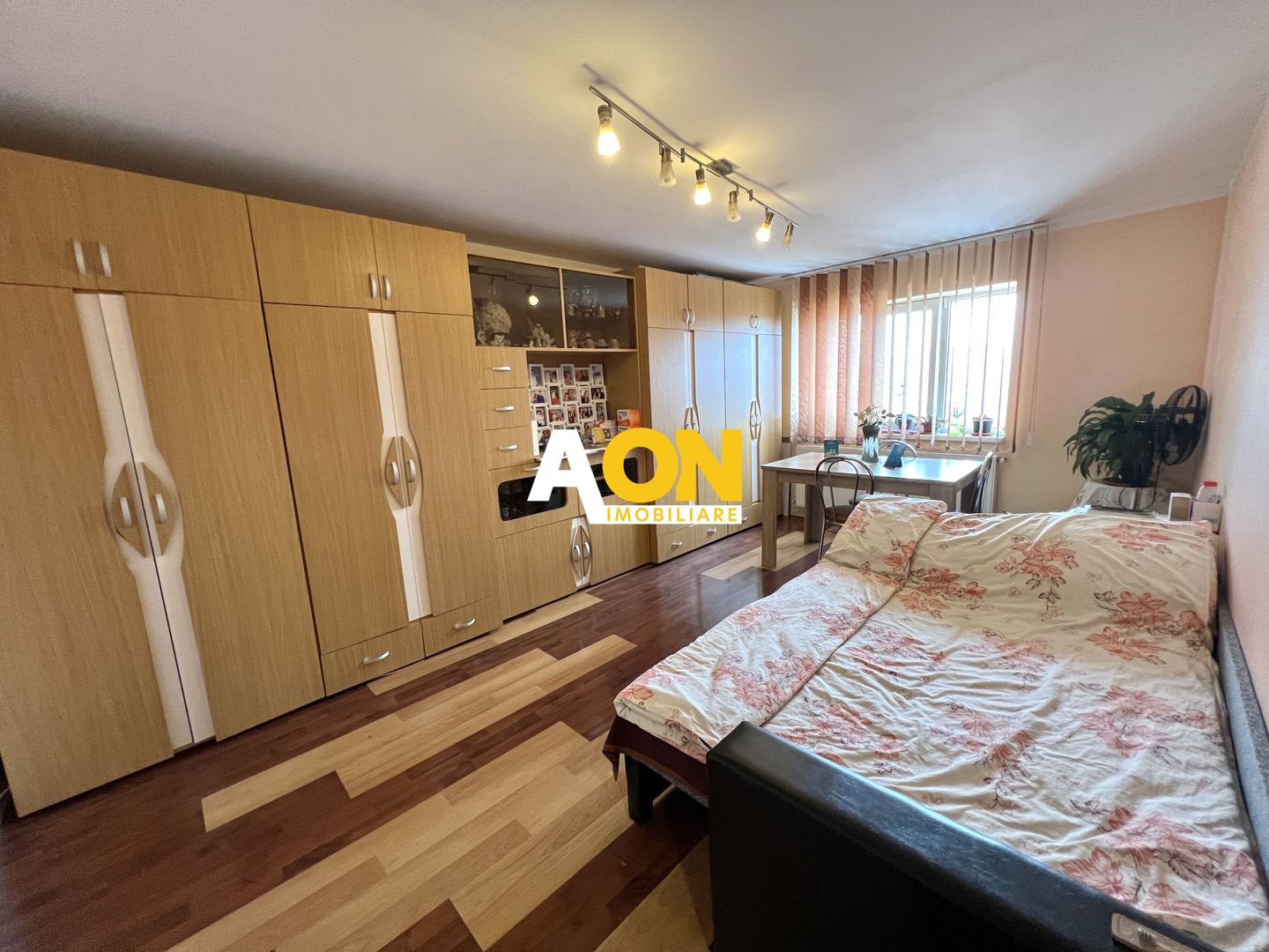 Apartament cu 2 Camere decomandat, mobilat-utilat, zona Ampoi 2 - Poză 1