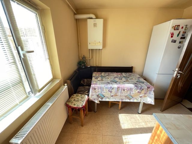 APARTAMENT SPATIOS IN ZONA BUCOVINA - Poză 2