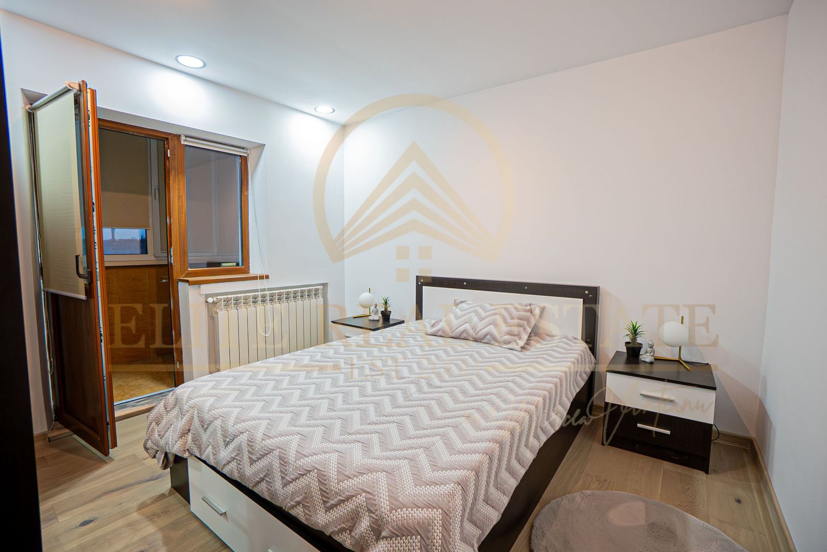 Gara - Vânzare apartament cu 2 camere, mobilat si utilat - Poză 17