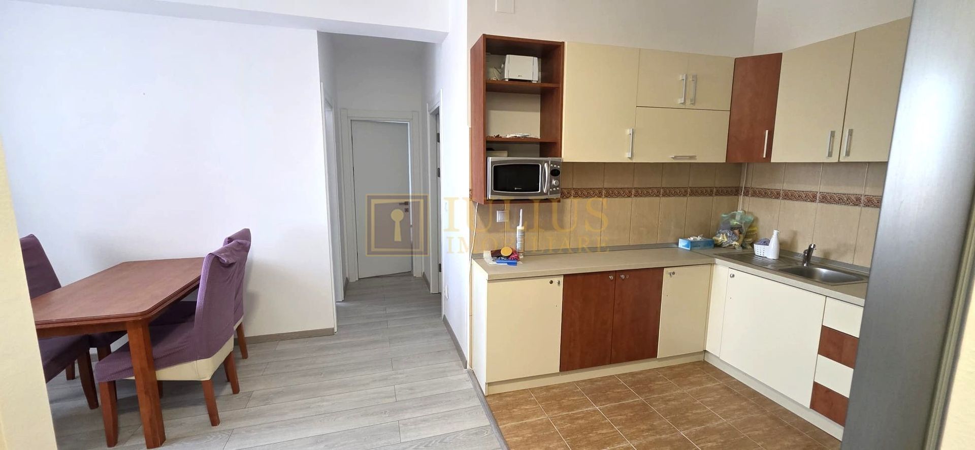 Apartament pe Torontalului, loc de parcare - Poză 2