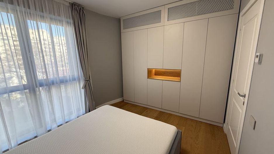 Închiriez apartament 2 camere modern, zona Unirii, centrală proprie - Poză 3