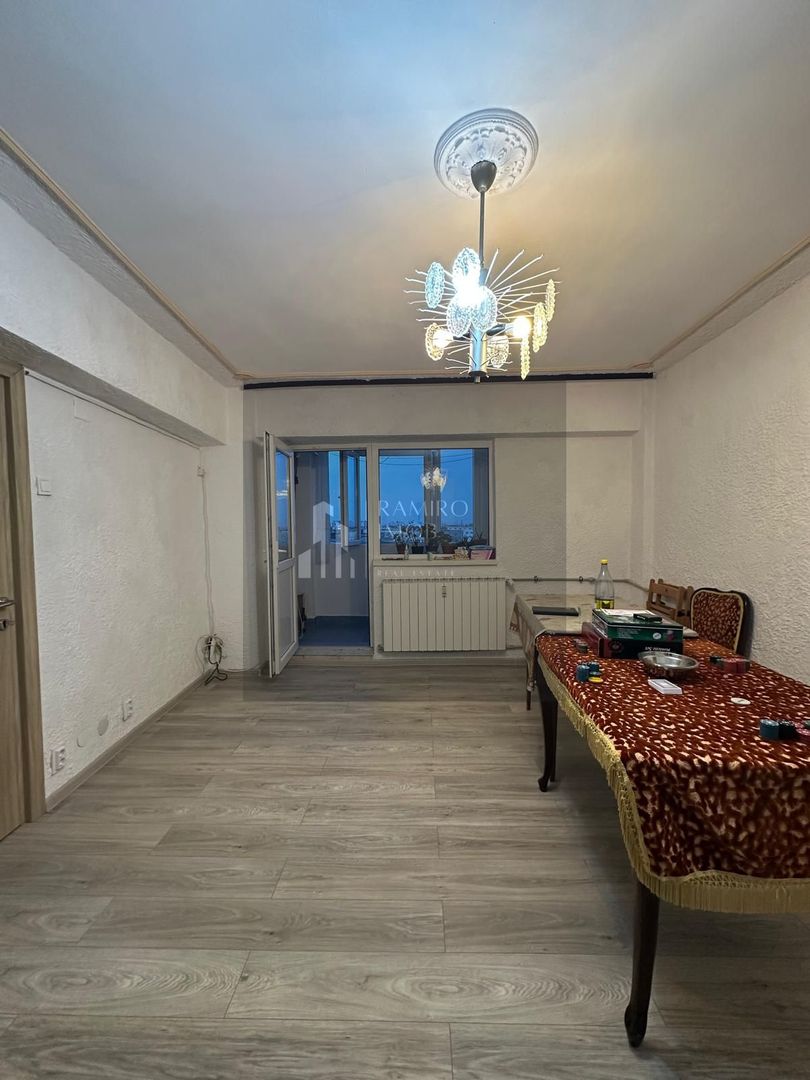 3 Camere 70mp - Partial Renovat - Metrou Aparatori la 1 Min - Poză 9