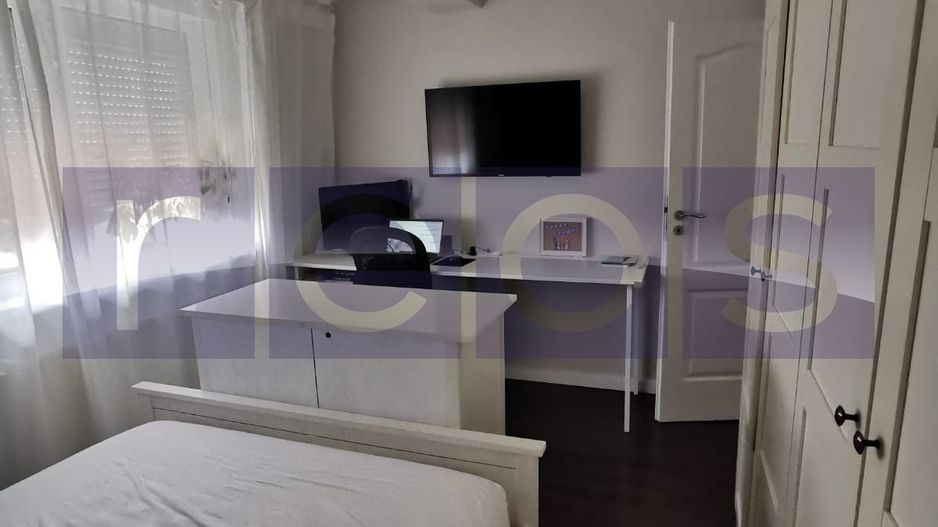 VANZARE APARTAMENT 3 CAMERE 74MP RENOVAT TRAPEZULUI PARCARE INCLUS - Poză 8