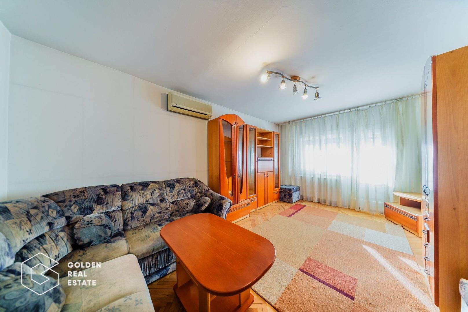 Apartament 3 camere, Micalaca zona 300, etaj 1, decomandat, comision 0% - Poză 1