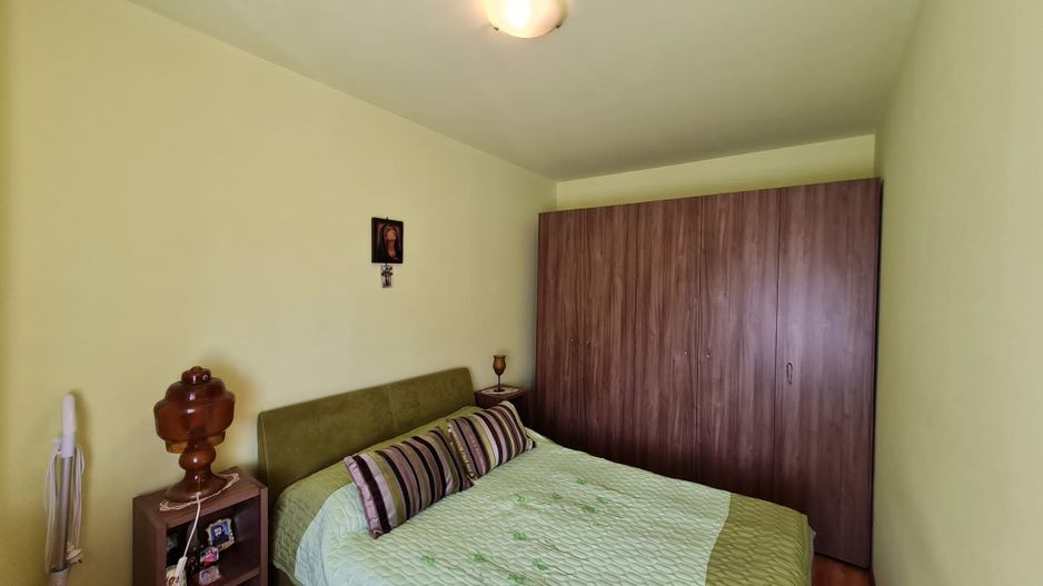Apartament generos cu o camera - Poză 17