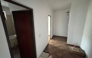 TUDOR VLADIMIRESCU - 2 CAMERE - ETAJUL 1 - DE RENOVAT - Poză 3