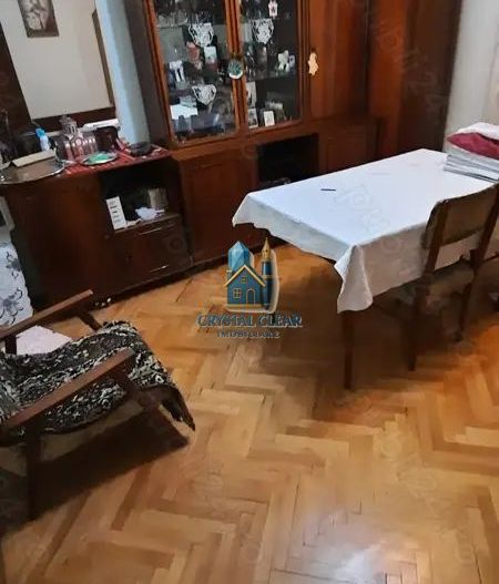 Apartament cu 3 camere - cartierul Dâmbu Pietros, str. Lămâiței - Poză 2