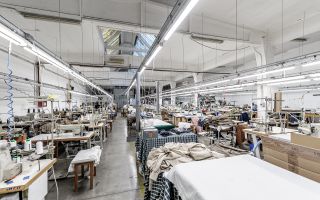 Hală industrială în suprafață de 675 mp - Poză 2