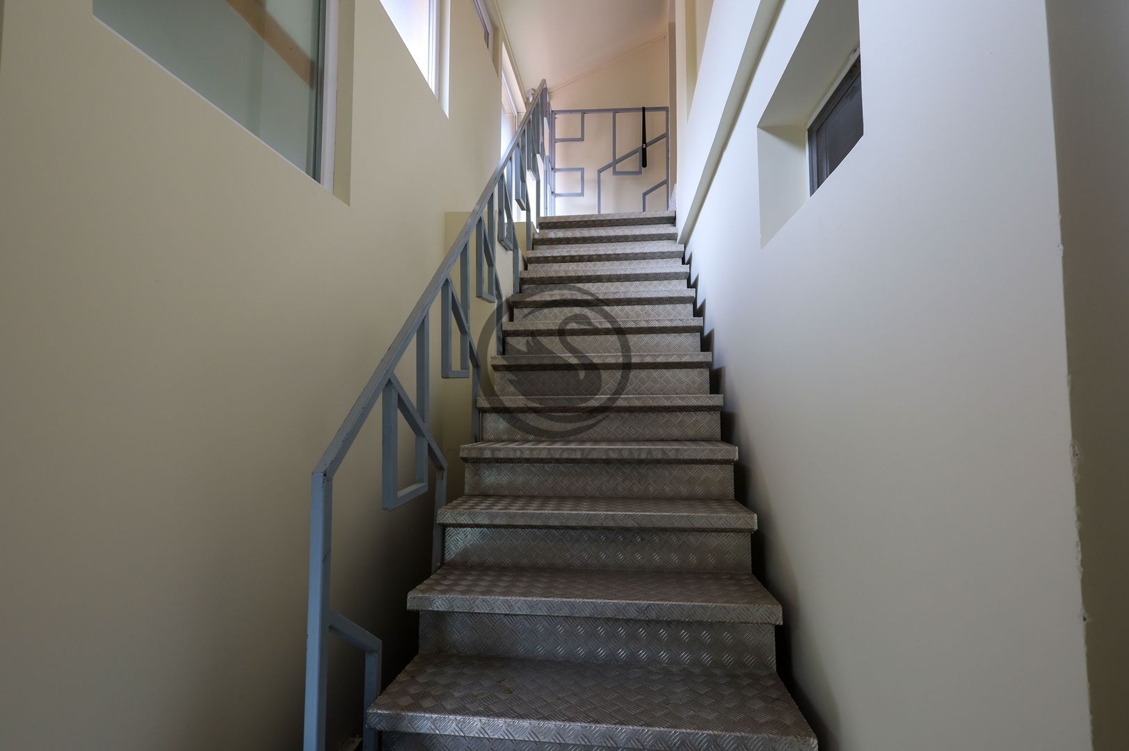 Casa de vanzare 12 camere | 2 constructii - Business, Rezidential | PH - Poză 14