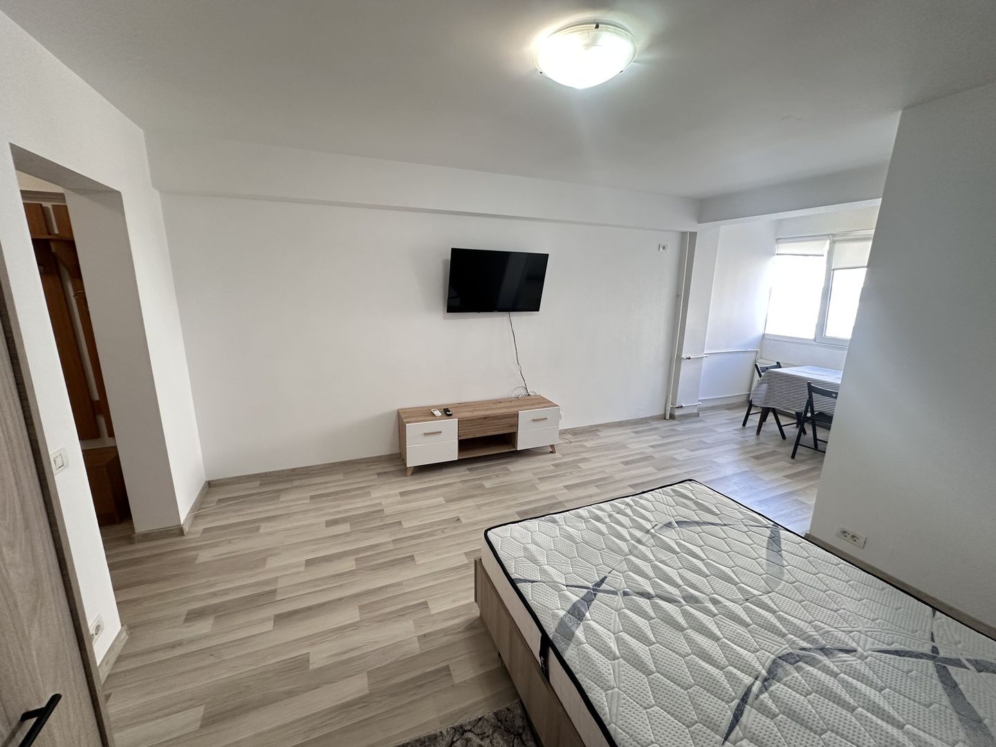 De vanzare Garsoniera LUX PREMIUM Zona TITAN A2 - Poză 3