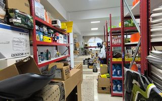 CENTRU ATELIERELOR - Spatiu comercial cu suprafata vitrata mare ! - Poză 16