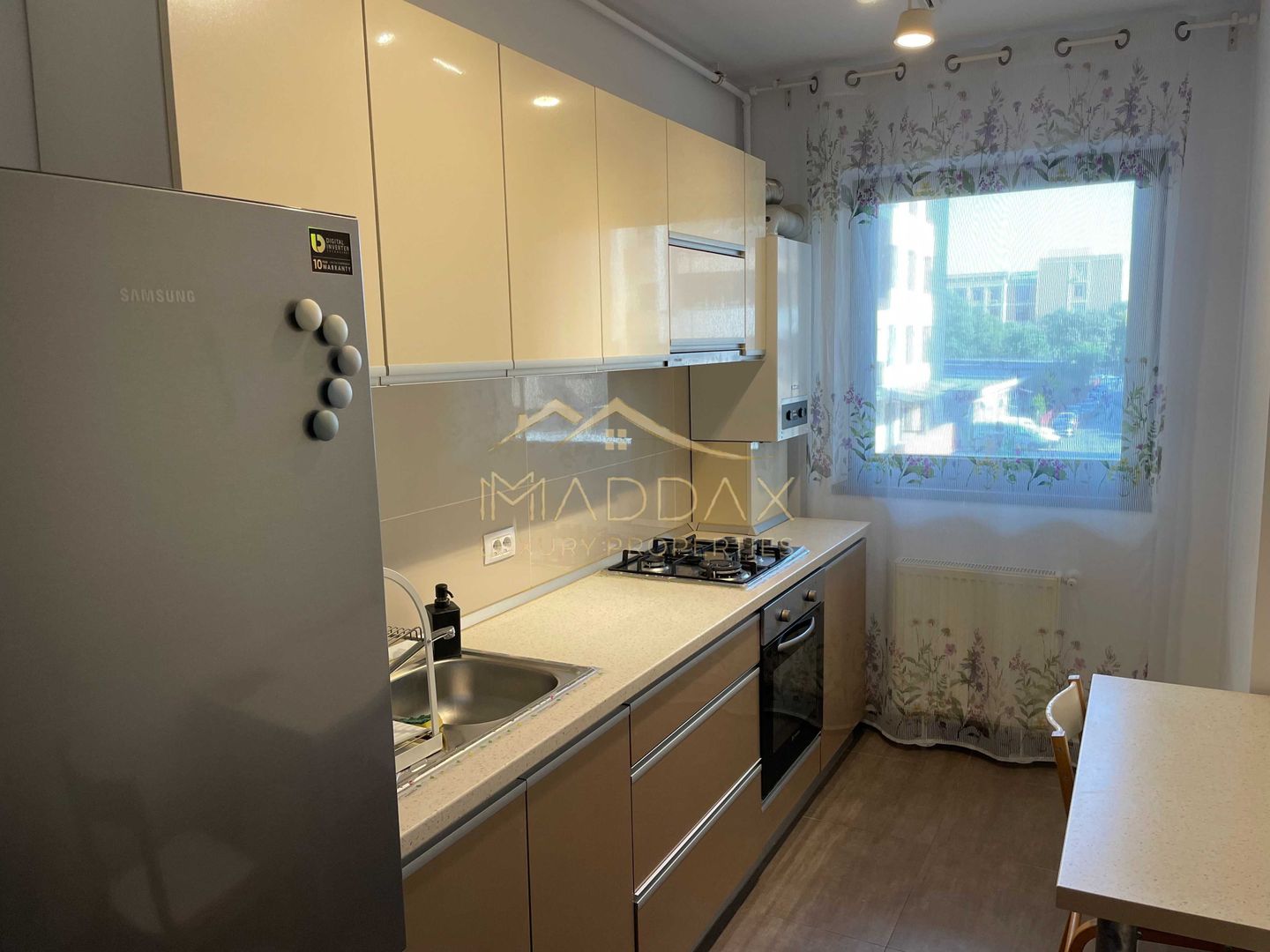 Decomandat | 2 camere Onix Residence | Metrou Grozăvești | Etaj 1| Parcare - Poză 4