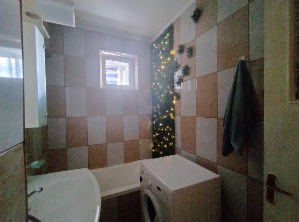 Vand apartament 2 camere - Poză 7